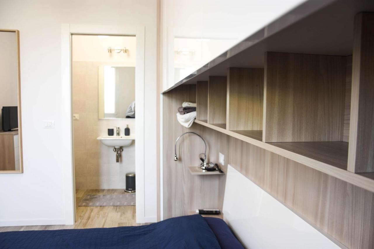 Bologna Accommodation - Fiera - Self Checkin - 24H Экстерьер фото