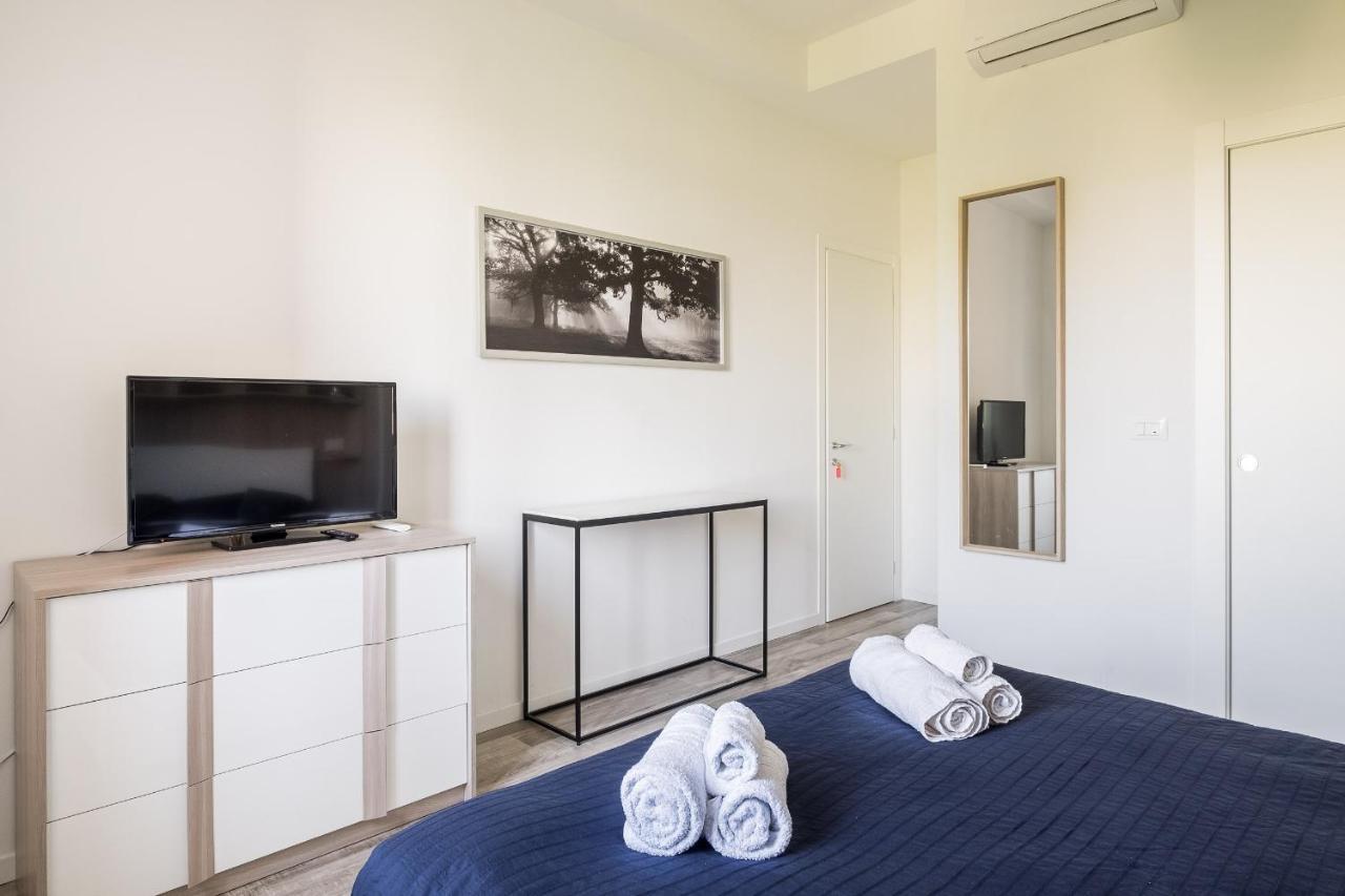 Bologna Accommodation - Fiera - Self Checkin - 24H Экстерьер фото