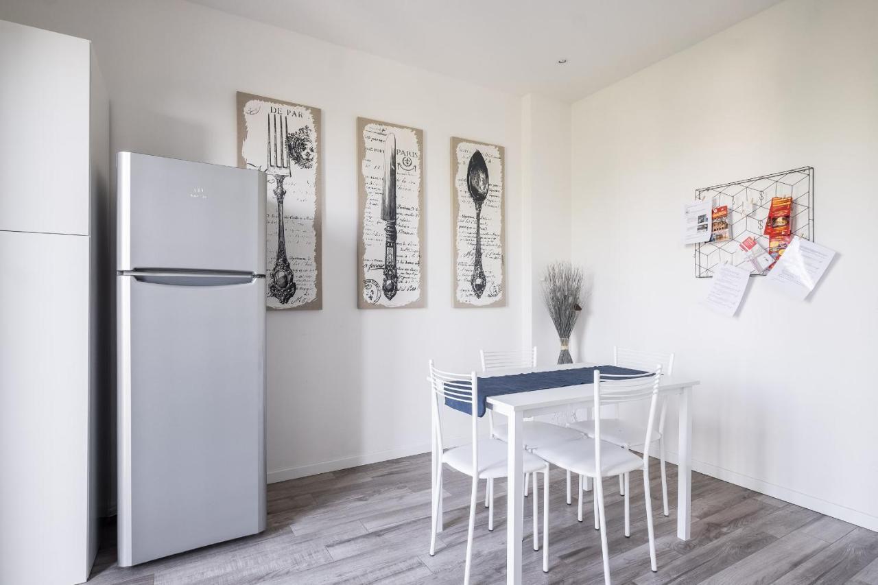 Bologna Accommodation - Fiera - Self Checkin - 24H Экстерьер фото